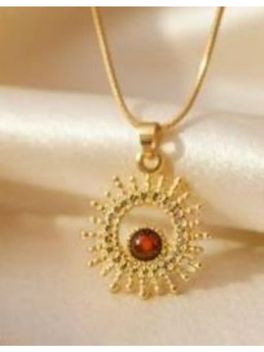 Կախազարդով վզնոցներ