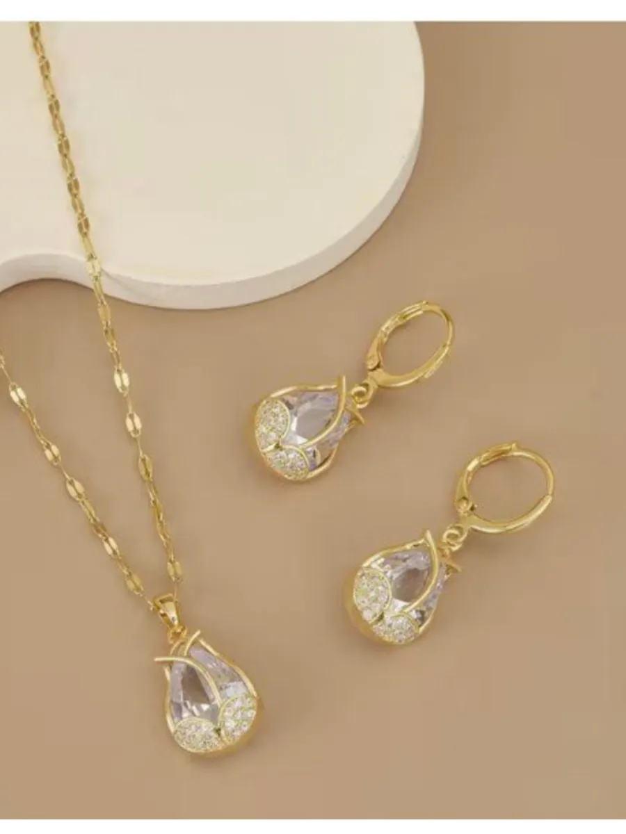 Զարդերի հավաքածու <Շոկոլադե քառակուսի>