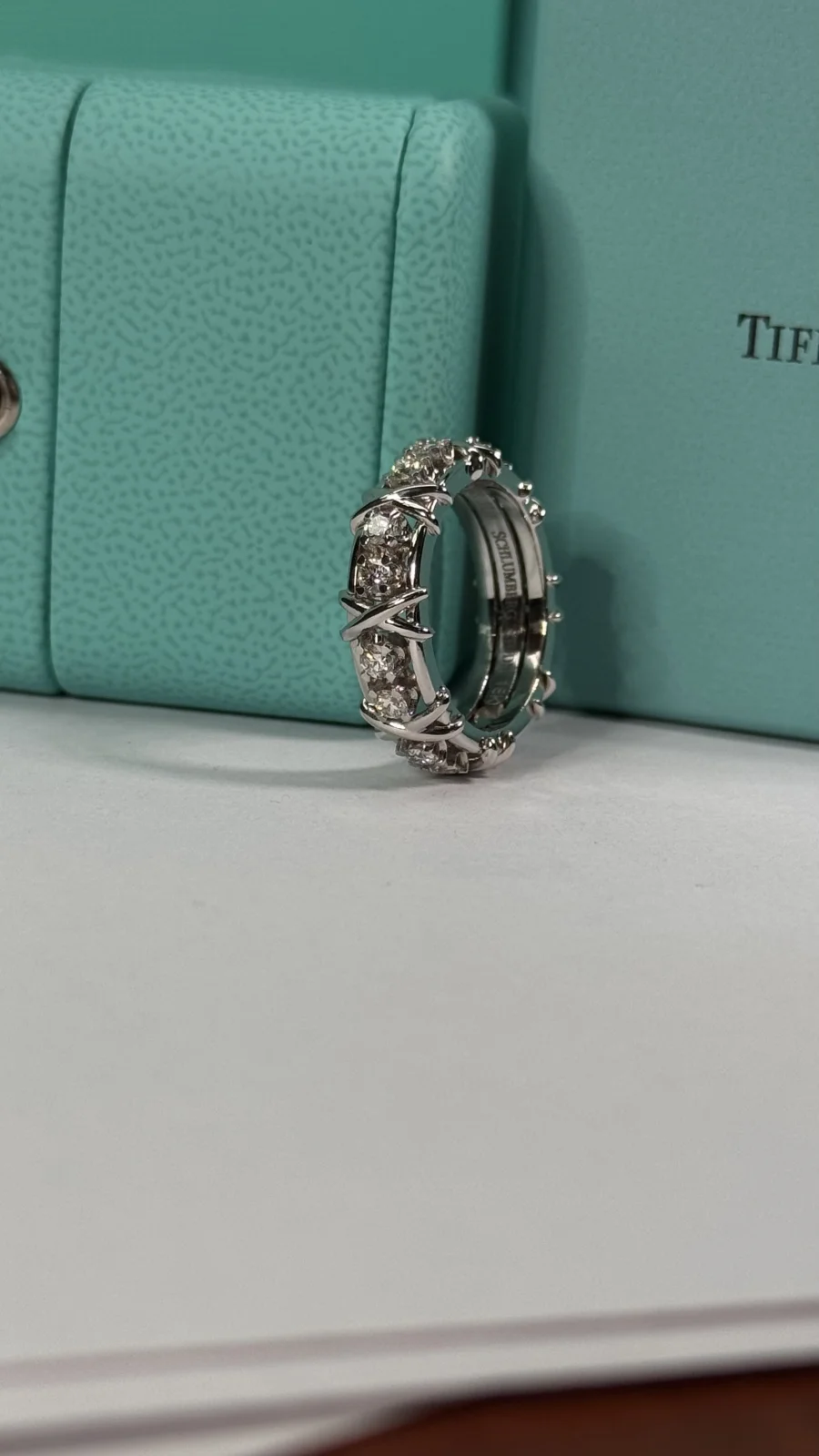 Ամուսնական մատանի բռենդային