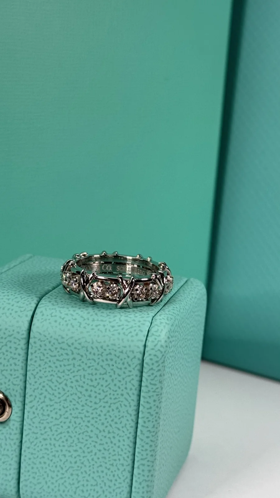 Ամուսնական մատանի բռենդային